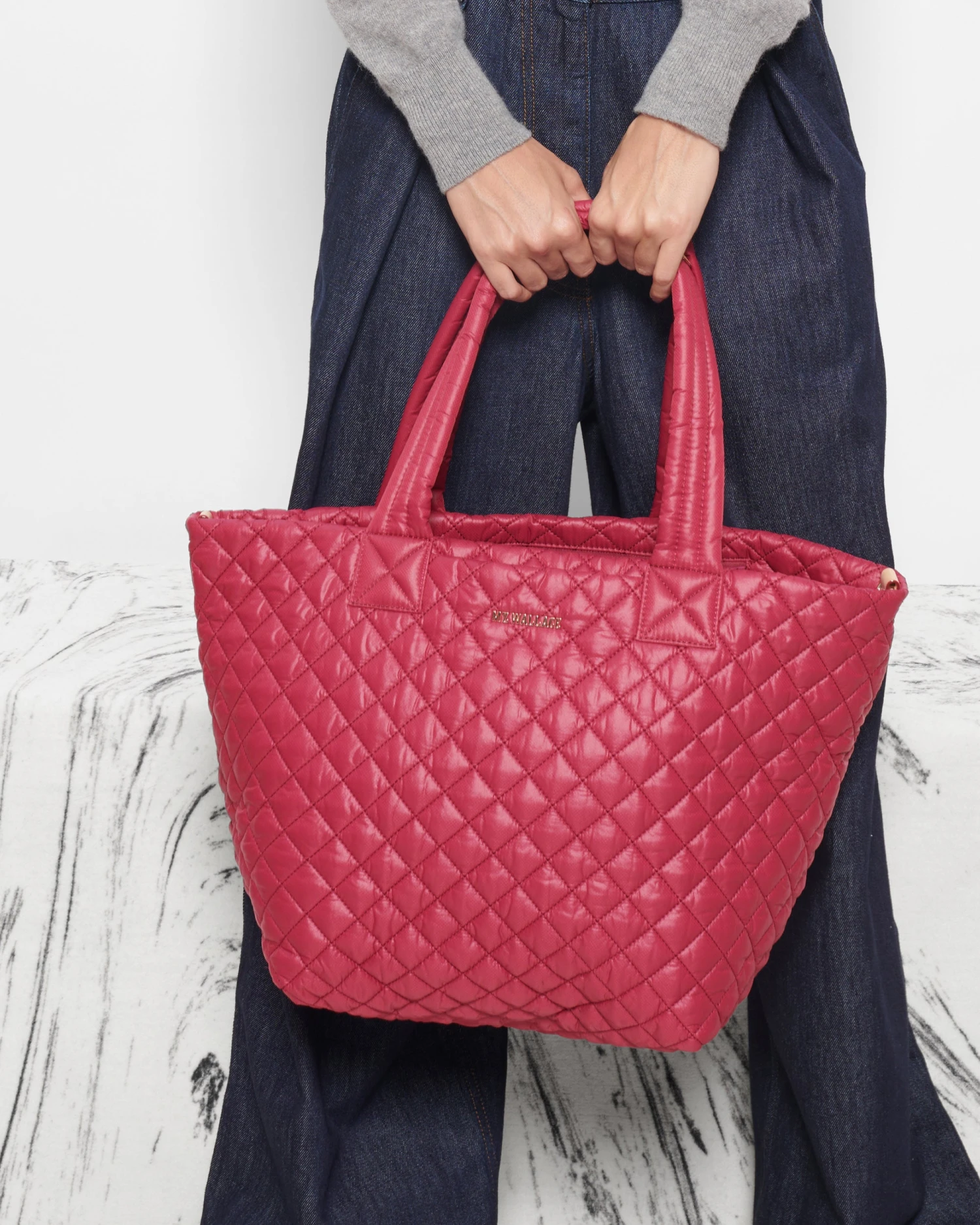 Dahlia Medium Metro Tote Deluxe - Image 4