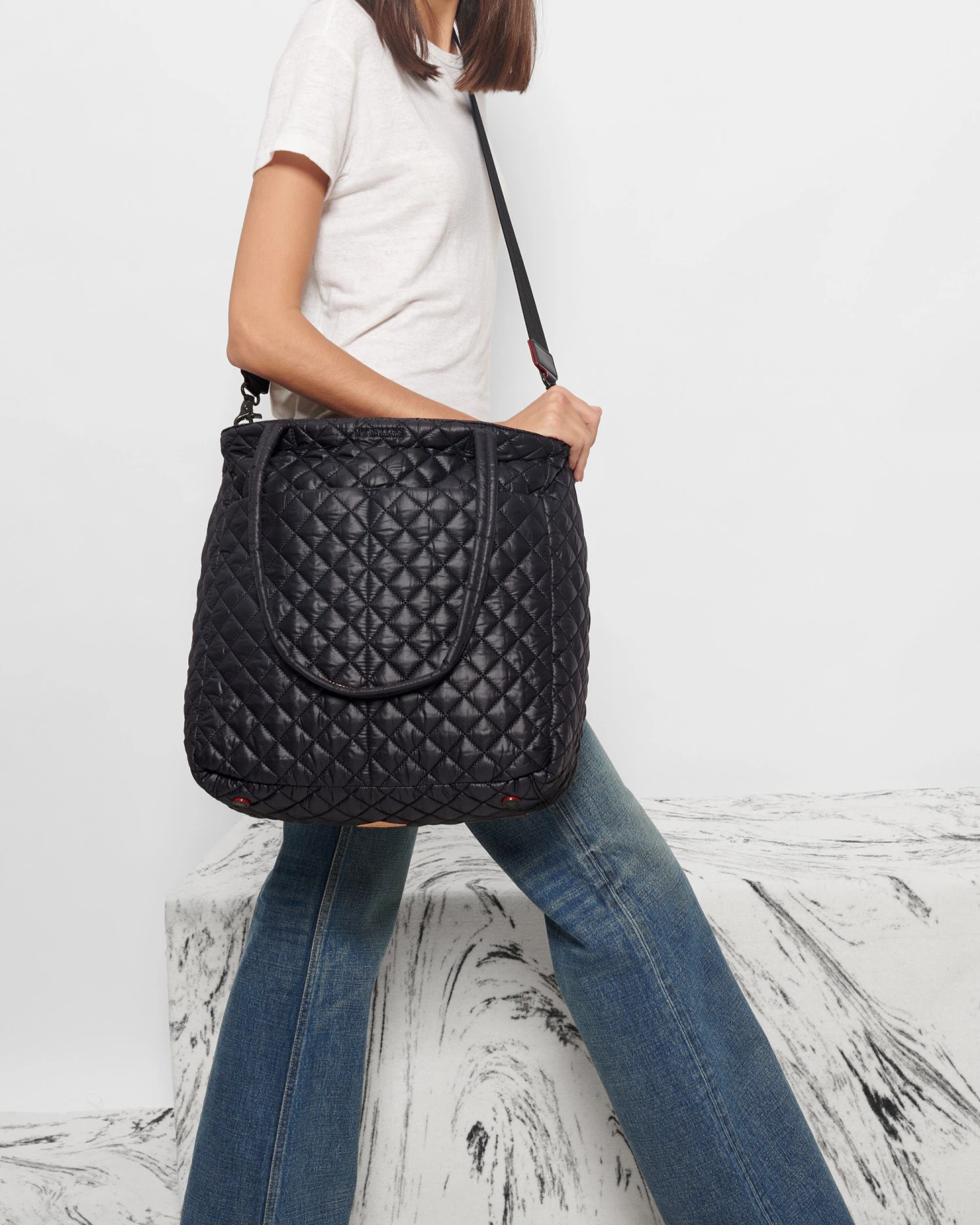 Black Large Metro Quatro Tote - Image 2